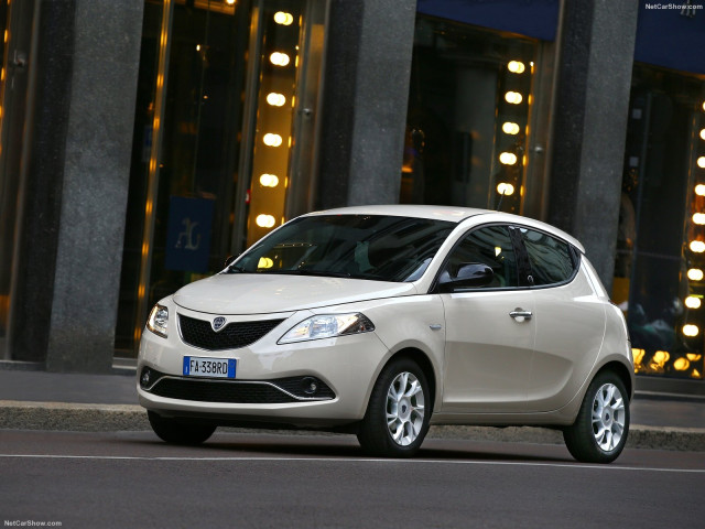 lancia ypsilon pic #156675