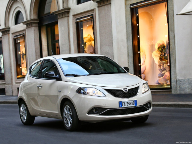 lancia ypsilon pic #156676