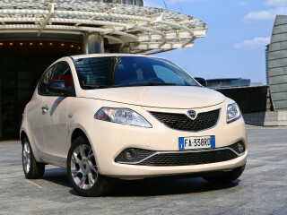 Lancia Ypsilon