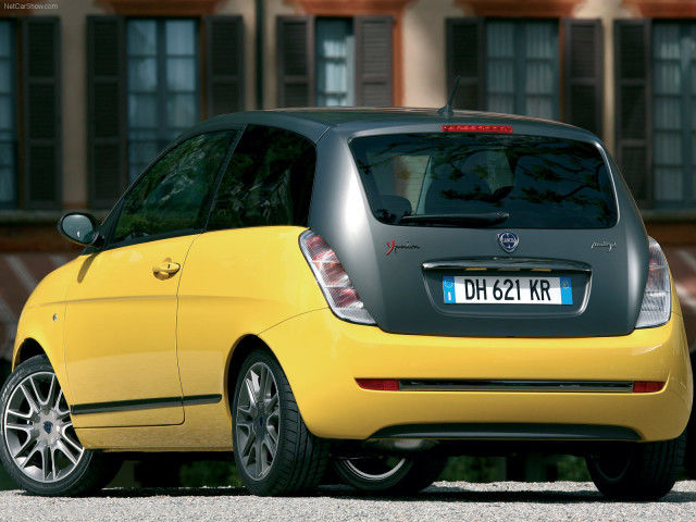 lancia ypsilon sport pic #44981