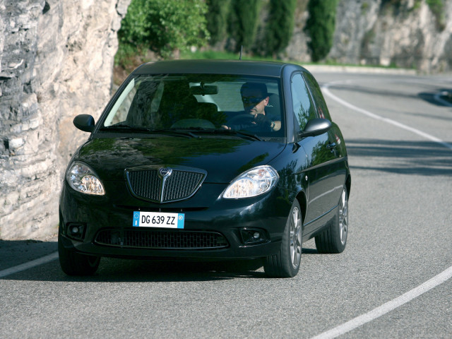 lancia ypsilon sport pic #44988