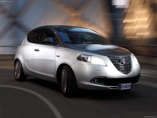 lancia ypsilon pic #80912