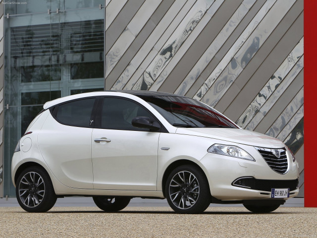 lancia ypsilon pic #80915