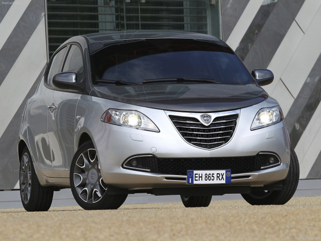 lancia ypsilon pic #80922