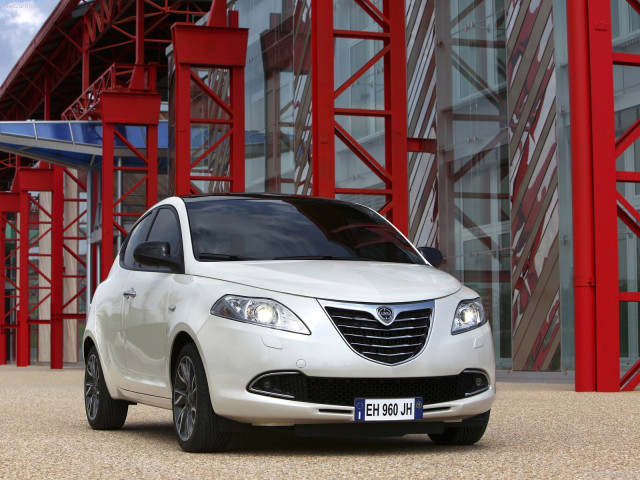 lancia ypsilon pic #80924