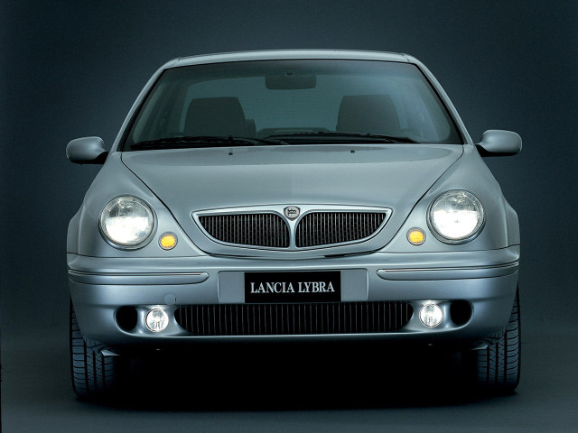 lancia lybra pic #85040