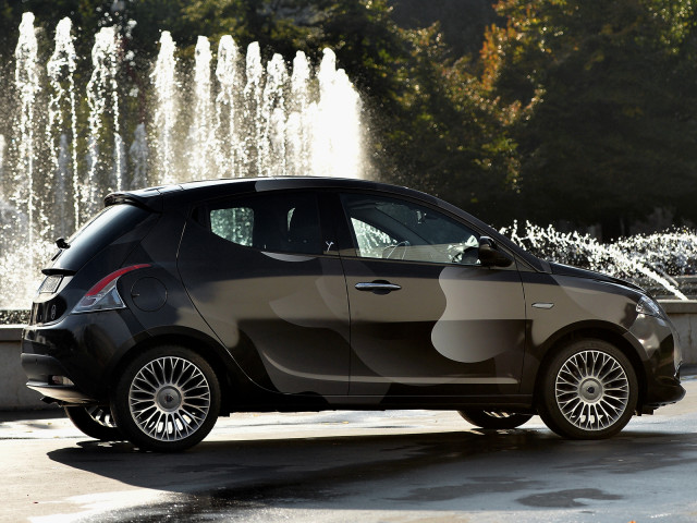 lancia ypsilon pic #95912