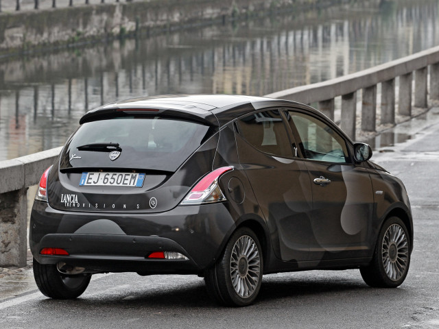 lancia ypsilon pic #95915