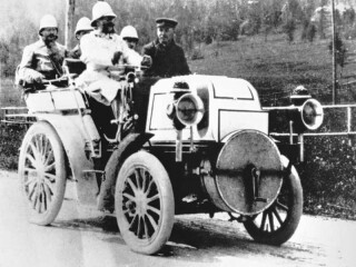 Daimler 12HP Rennwagen