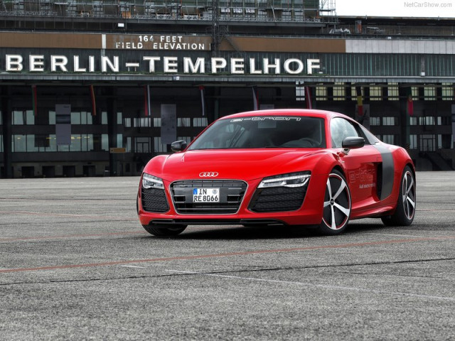 audi r8 pic #100867