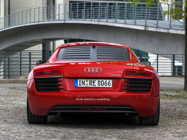 audi r8 pic #100873