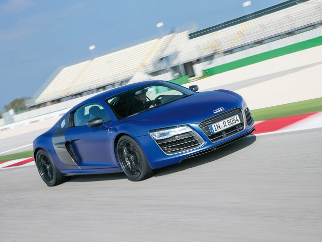 audi r8 v10 plus pic #113044