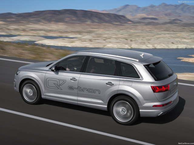 audi q7 e-tron pic #143227