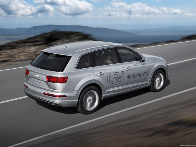 audi q7 e-tron pic #143229