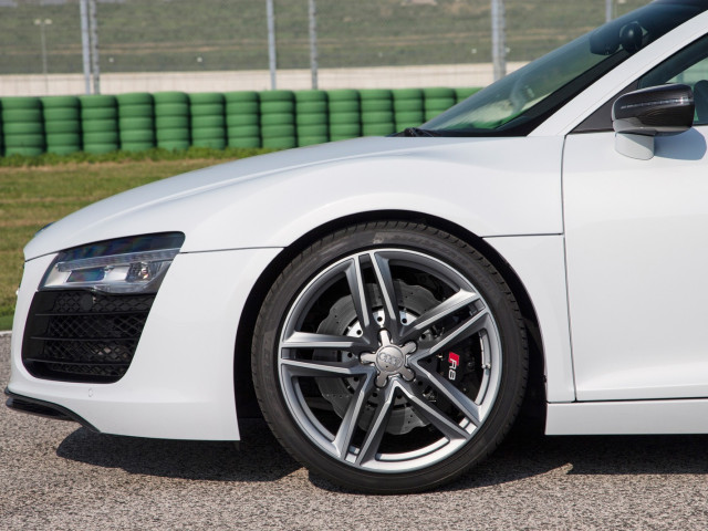 audi r8 pic #161605