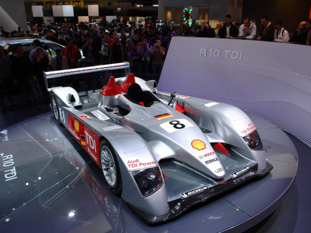 audi r10 pic #42456