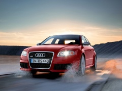 RS4 photo #50094