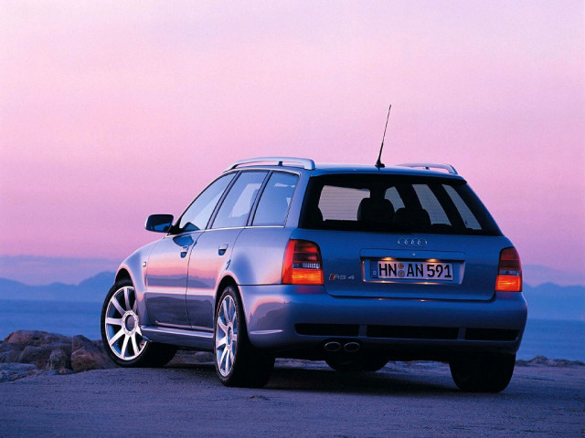 audi rs4 avant pic #817