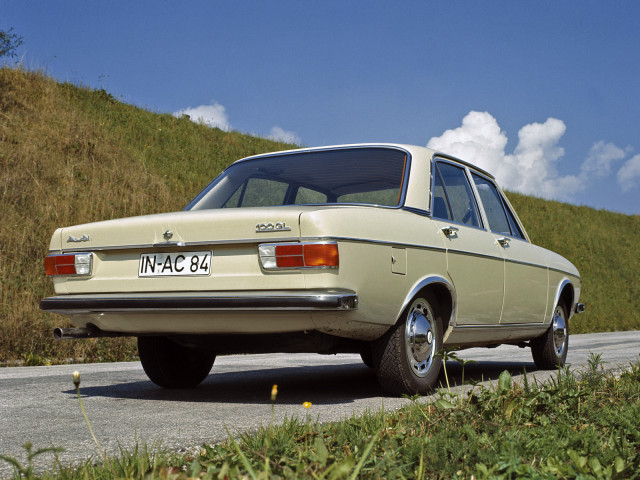 audi 100 pic #82713