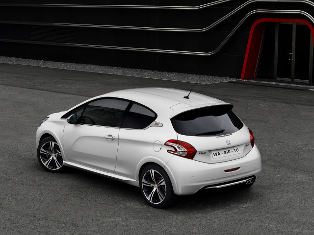 peugeot 208 gti pic #118118