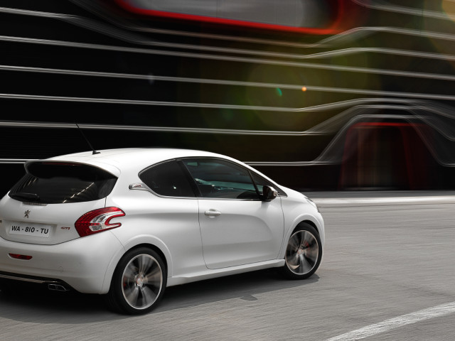 peugeot 208 gti pic #118120