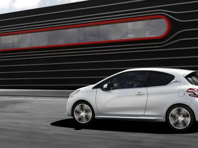 peugeot 208 gti pic #118121