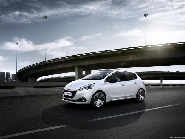 peugeot 208 pic #139325