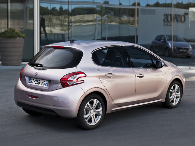 peugeot 208 pic #90120