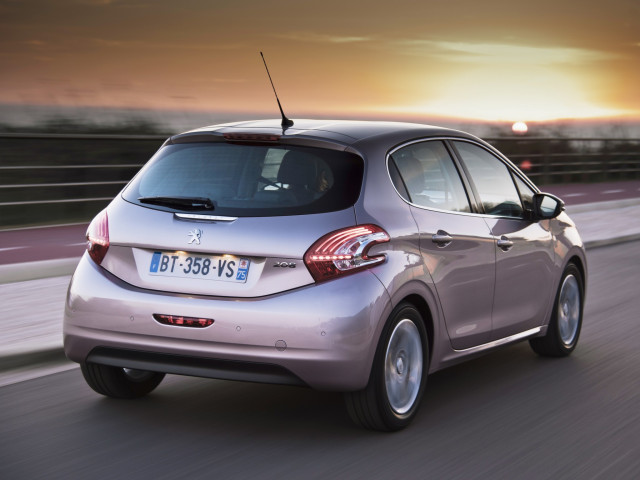 peugeot 208 pic #90122