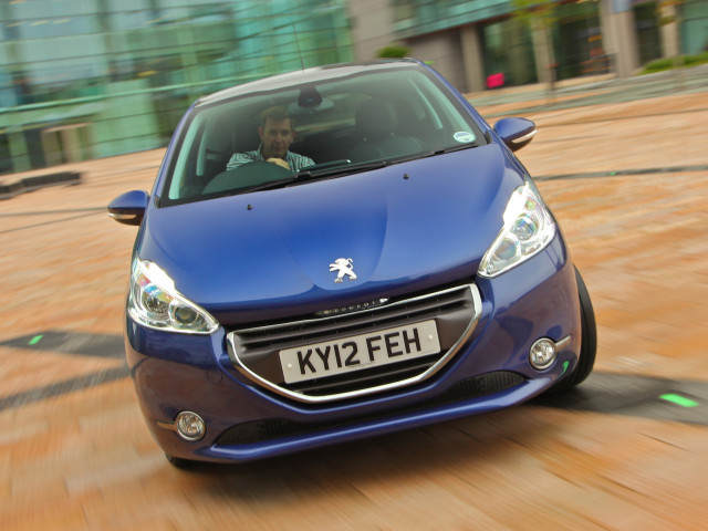 peugeot 208 pic #93668