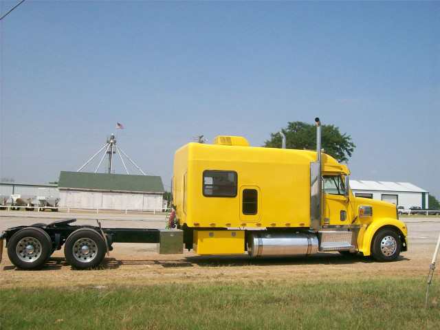 freightliner coronado pic #66650