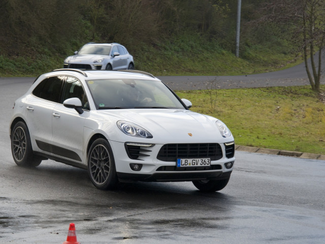 porsche macan pic #105093