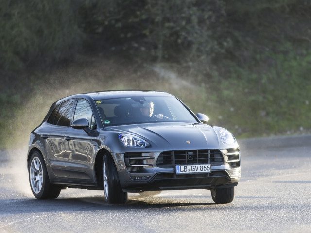 porsche macan pic #105098