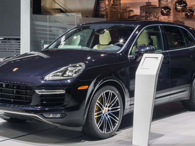 porsche cayenne turbo s pic #135733