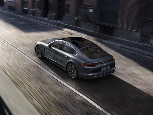 porsche panamera 4 e-hybrid pic #168374