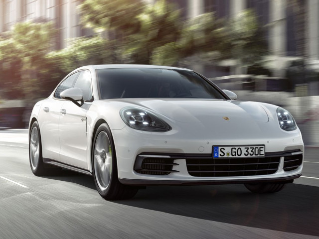 porsche panamera 4 e-hybrid pic #168396