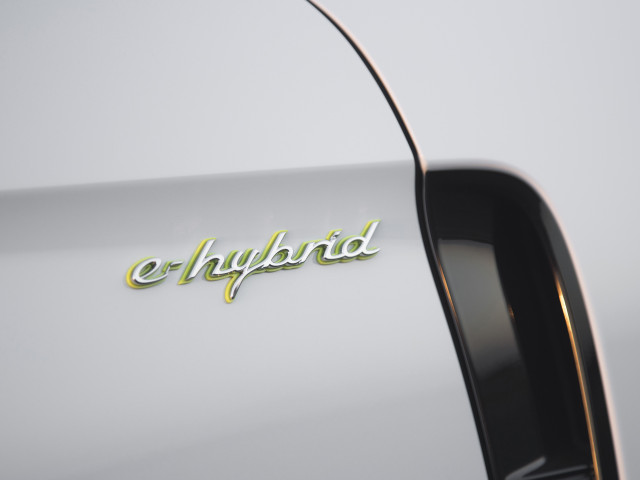 porsche panamera 4 e-hybrid pic #173915