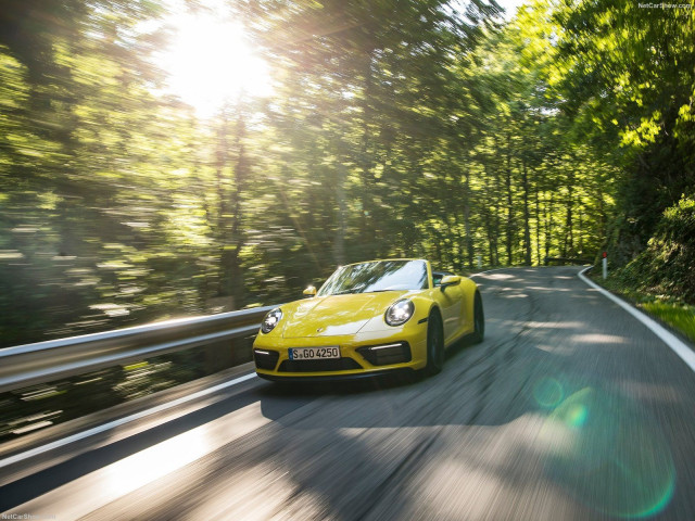 porsche 911 carrera gts pic #200114