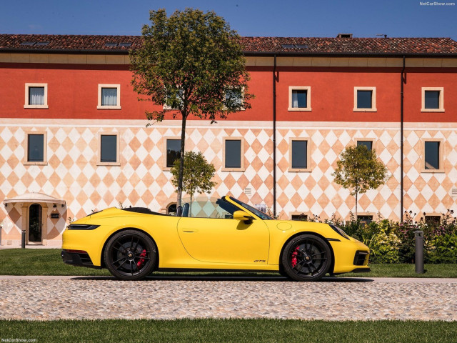 porsche 911 carrera gts pic #200116