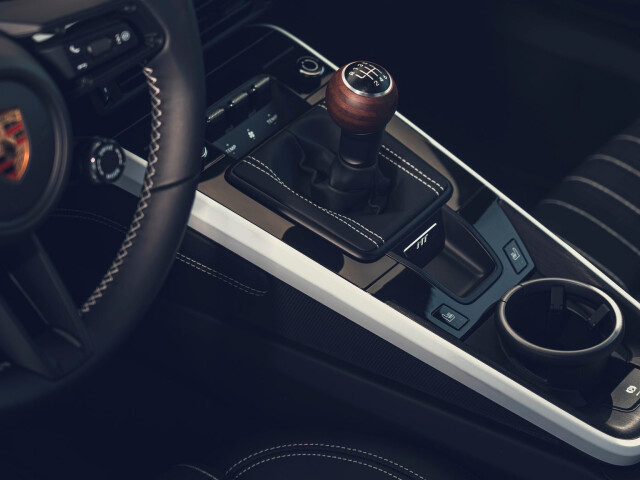 Porsche 911 VIII (992) photo 209835