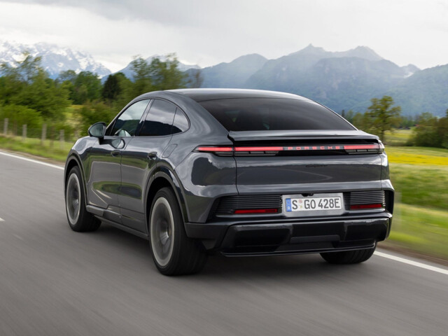 Porsche Cayenne IV photo 211223