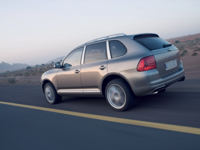 porsche cayenne turbo s pic #30813