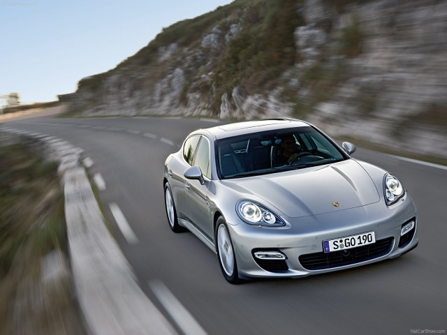 porsche panamera turbo pic #65021