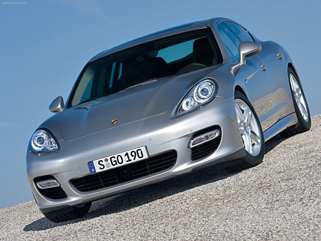 porsche panamera turbo pic #65023