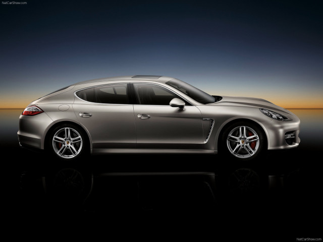 porsche panamera turbo pic #65031