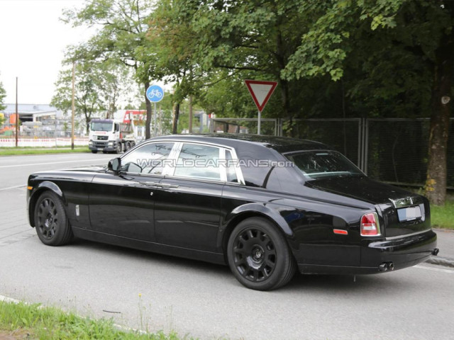 rolls-royce phantom pic #127102