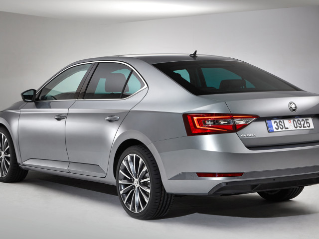 skoda superb pic #137070