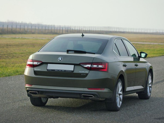 skoda superb pic #156217