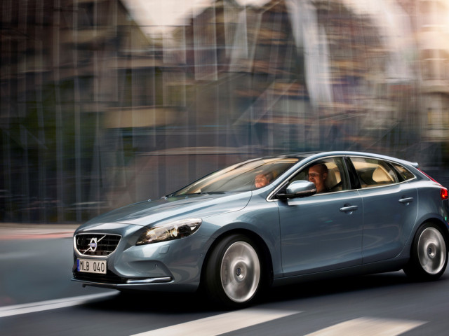 volvo v40 pic #104546