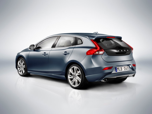 volvo v40 pic #104548